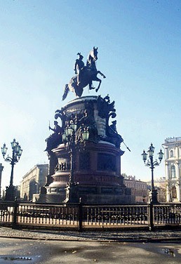 Памятник Николаю I. Архитектор П.К. Клодт. 1856-1959 гг. Санкт-Петербург